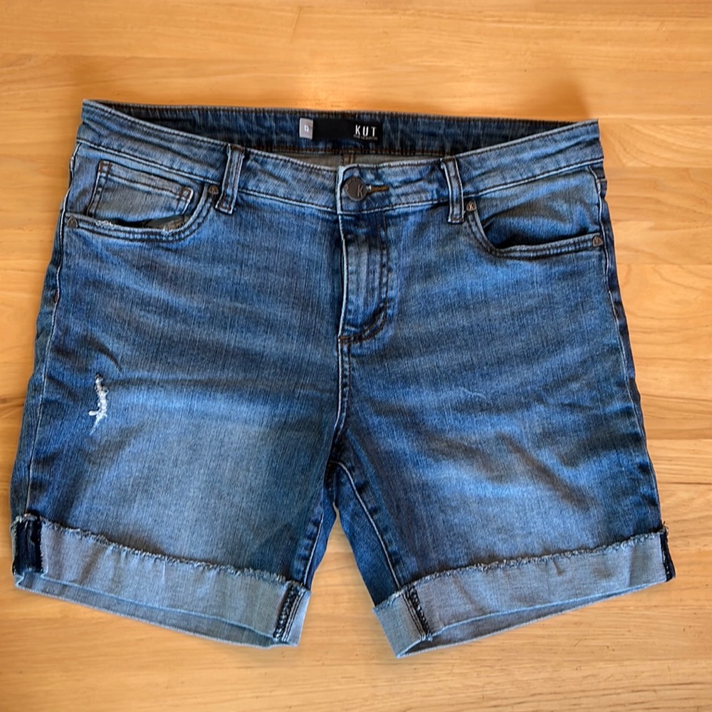 Kut from the Kloth Jean short sz 12